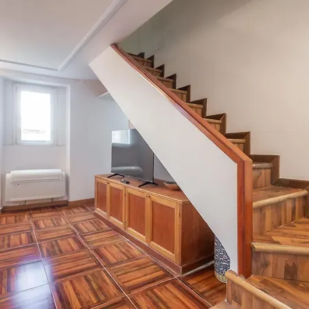 Trastevere San Calisto 3 Bdr Apartment Rome