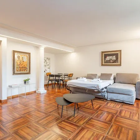 Trastevere San Calisto 3 Bdr * Rome