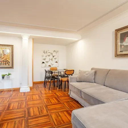Apartment Trastevere San Calisto 3 Bdr *