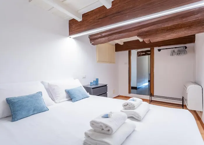 Trastevere San Calisto 3 Bdr Apartamento