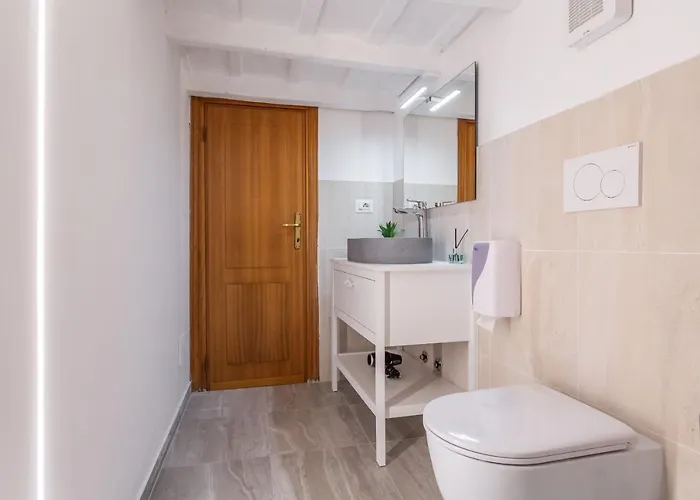 Trastevere San Calisto 3 Bdr Apartamento